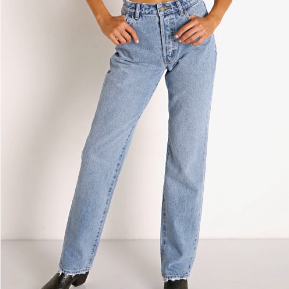 Rollas classic straight high rise regular fit